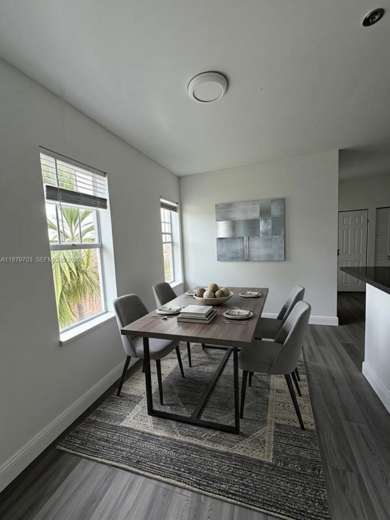 1244 Pennsylvania Ave , Unit 305, Miami Beach, FL 33139 Photo