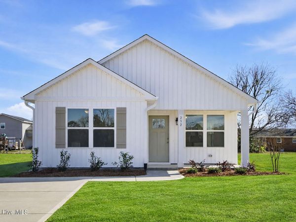 232 Rae Street , Warsaw, NC 28398