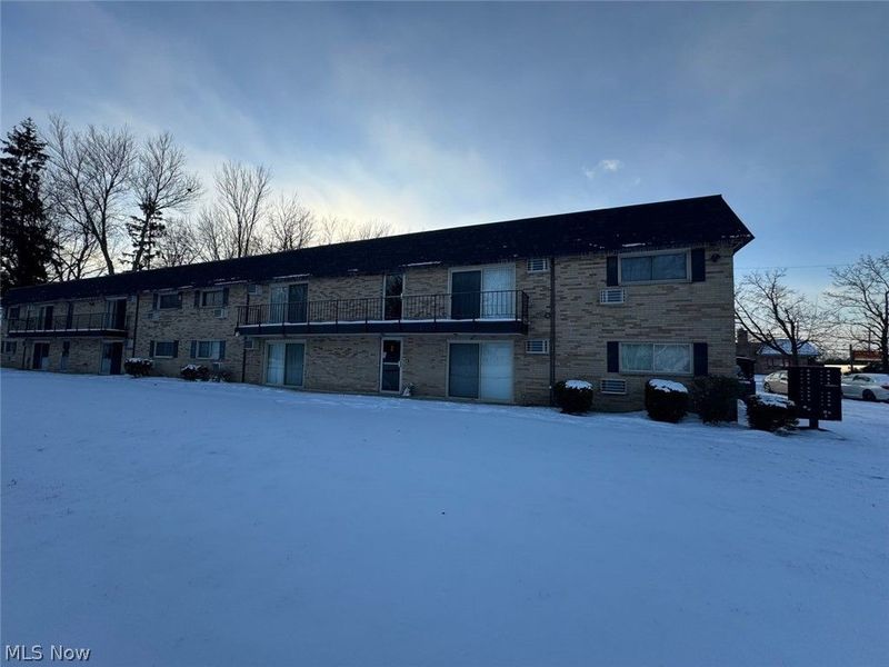 24325 Detroit Road, Unit 201A, Westlake, OH 44145 Photo 2