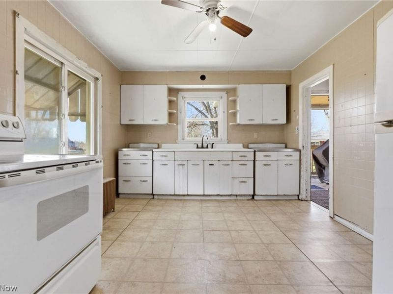 2847 Youngstown Avenue, Mc Donald, OH 44437 Photo 17