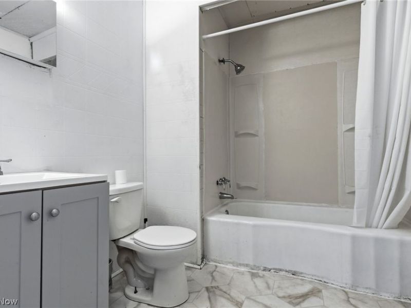 2847 Youngstown Avenue, Mc Donald, OH 44437 Photo 21