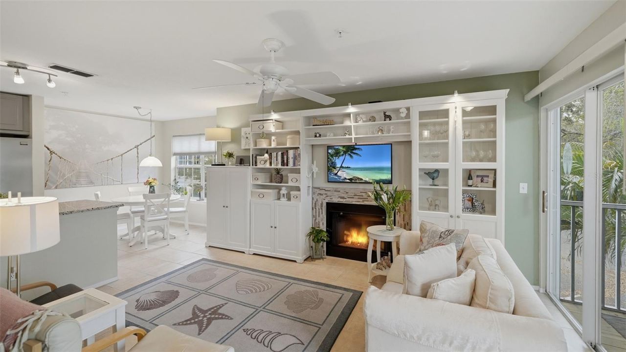 850 S Tamiami Trail , Unit 521, Sarasota, FL 34236 Photo