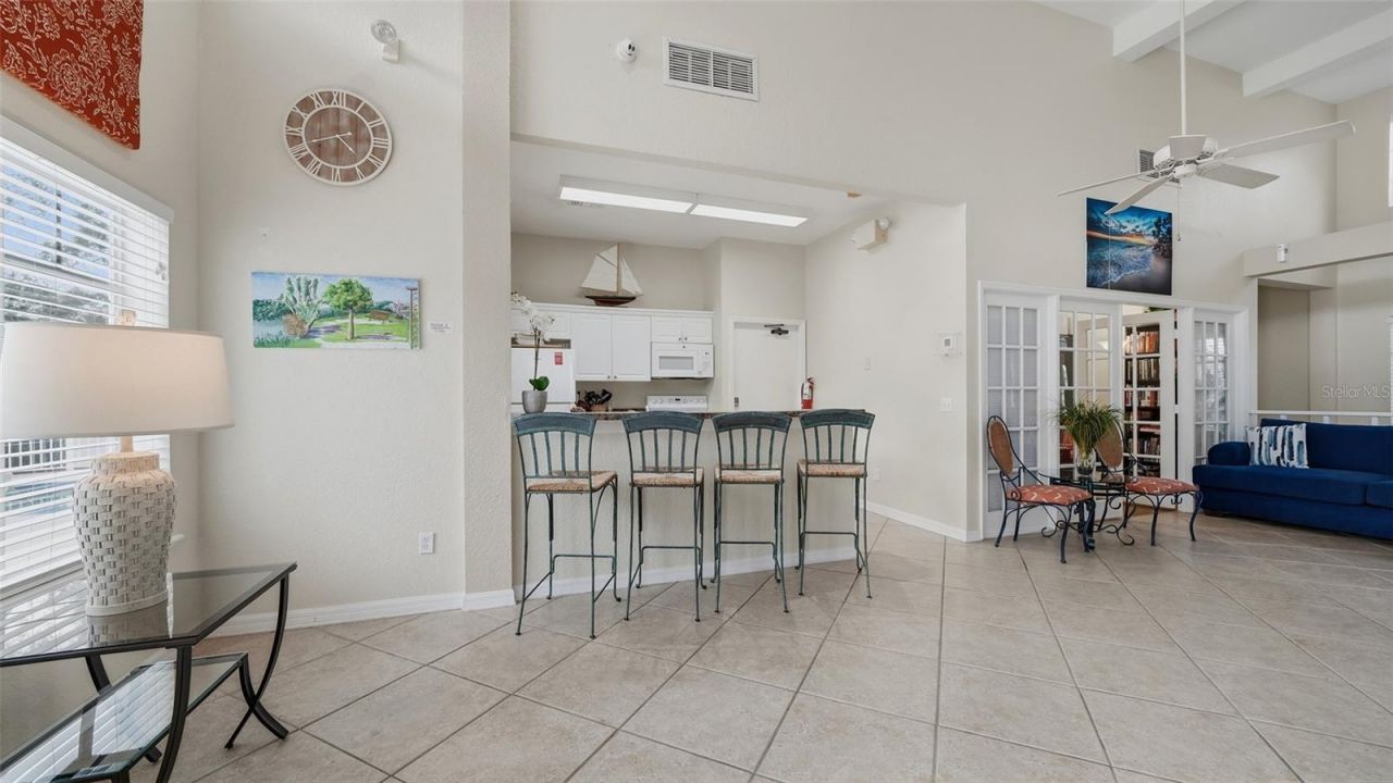 850 S Tamiami Trail , Unit 521, Sarasota, FL 34236 Photo