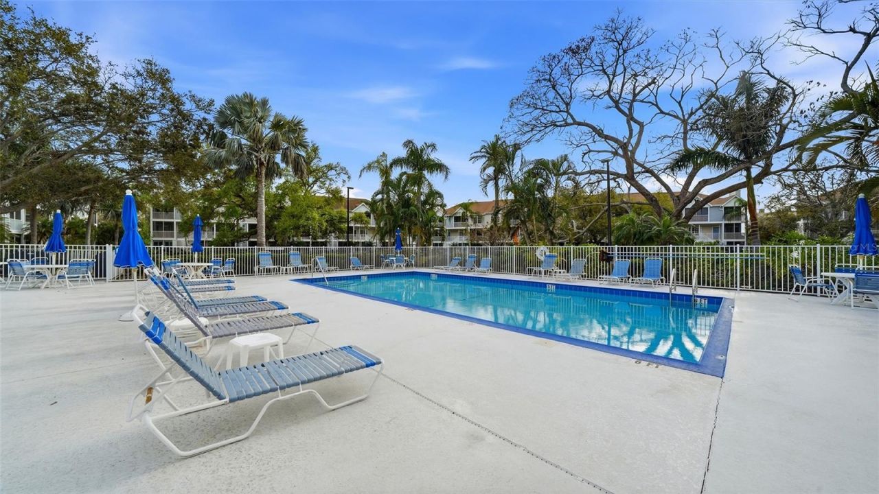 850 S Tamiami Trail , Unit 521, Sarasota, FL 34236 Photo