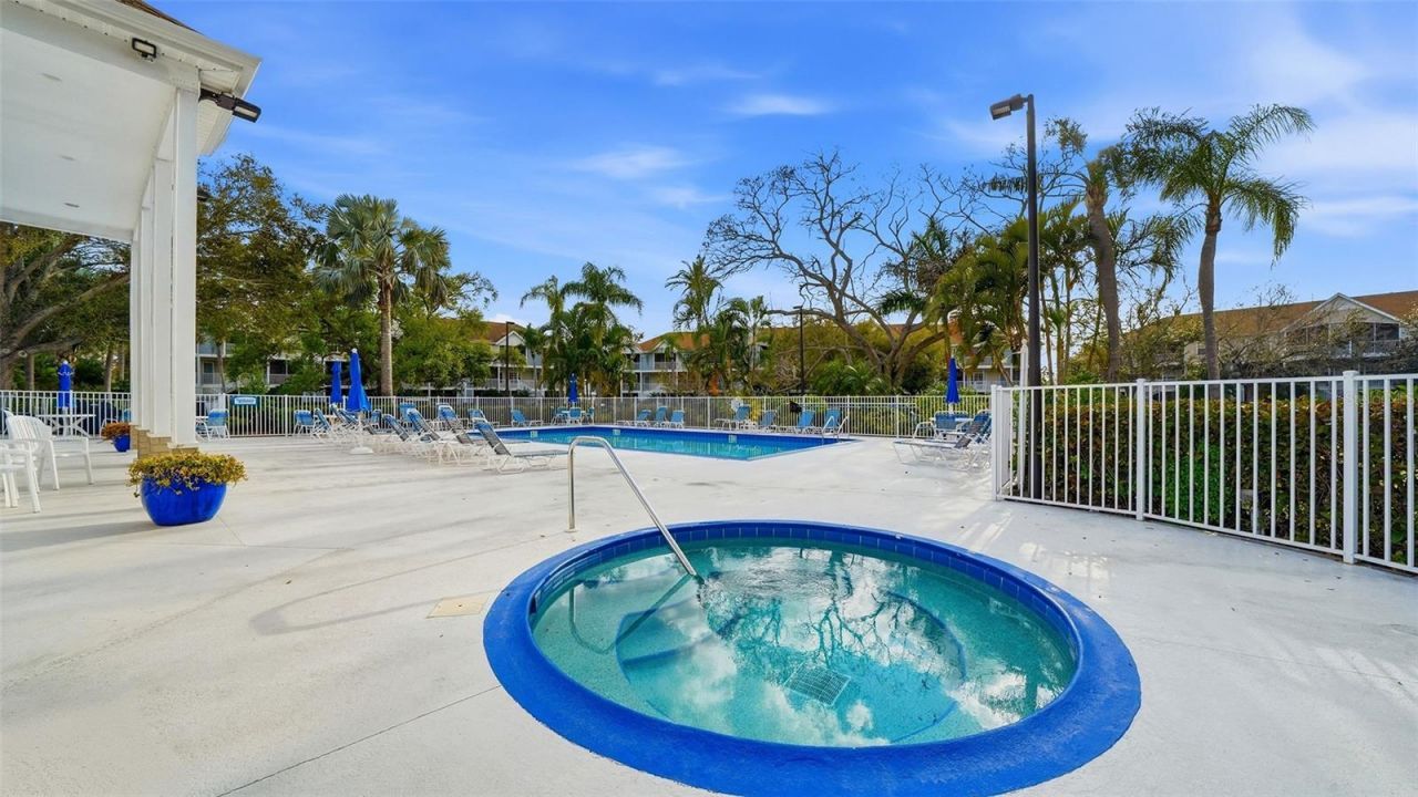850 S Tamiami Trail , Unit 521, Sarasota, FL 34236 Photo