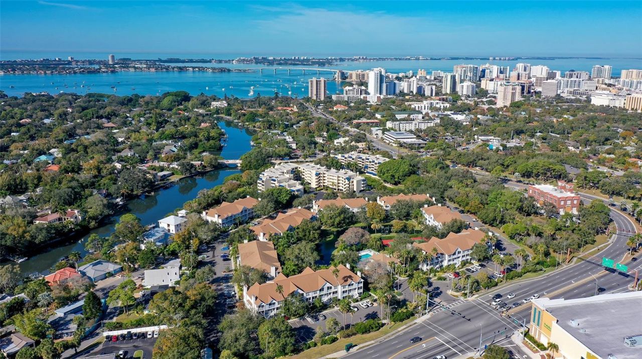 850 S Tamiami Trail , Unit 521, Sarasota, FL 34236 Photo