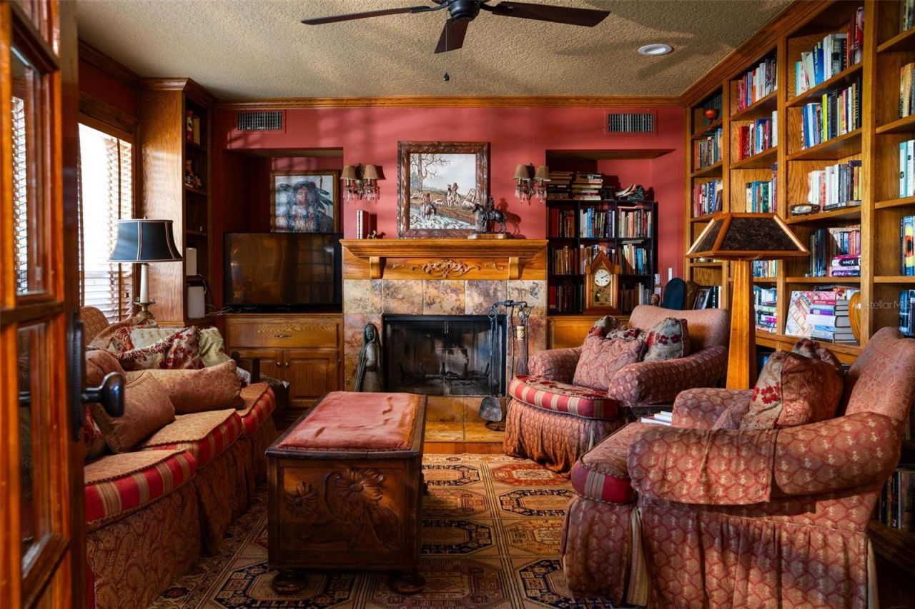 976 Fairview Avenue, Mount Dora, FL 32757 Photo