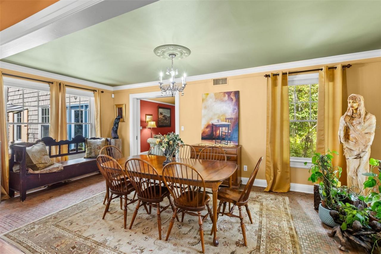 976 Fairview Avenue, Mount Dora, FL 32757 Photo