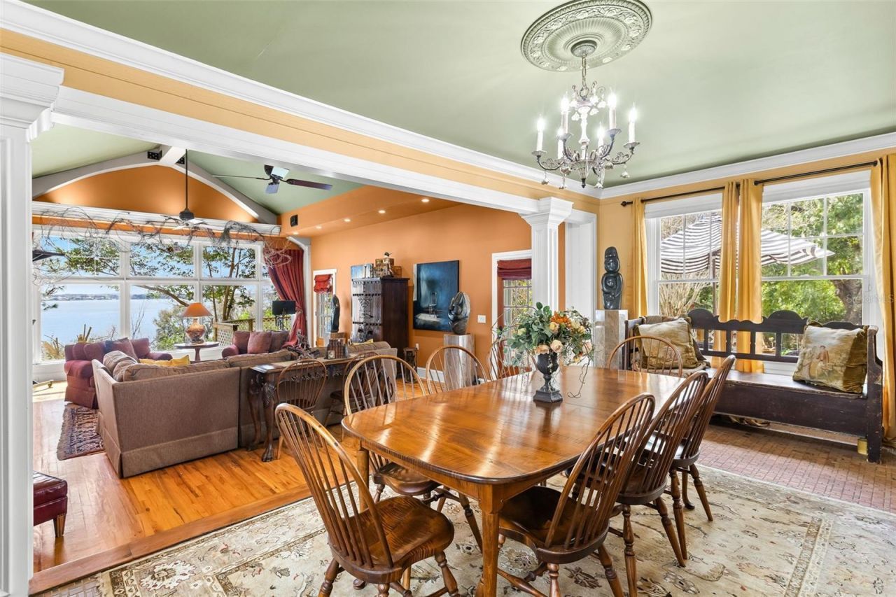 976 Fairview Avenue, Mount Dora, FL 32757 Photo