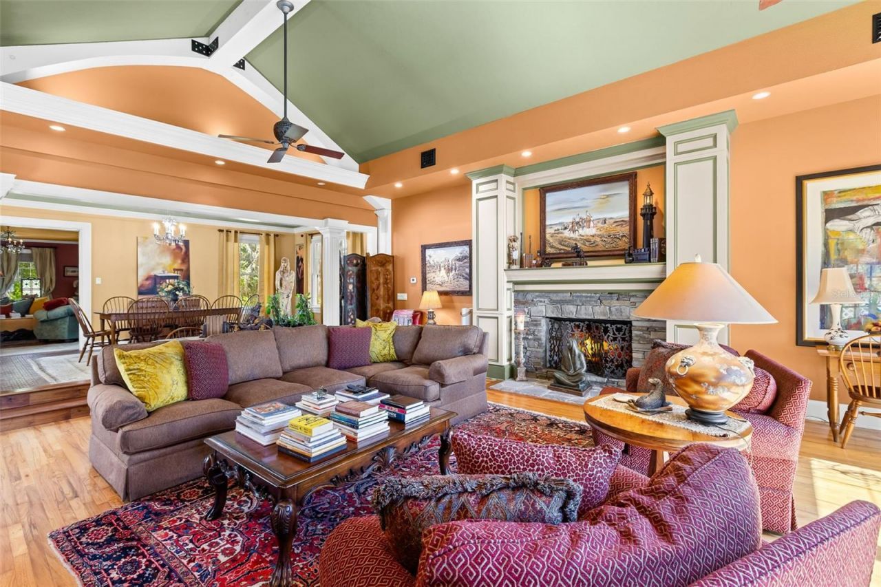 976 Fairview Avenue, Mount Dora, FL 32757 Photo