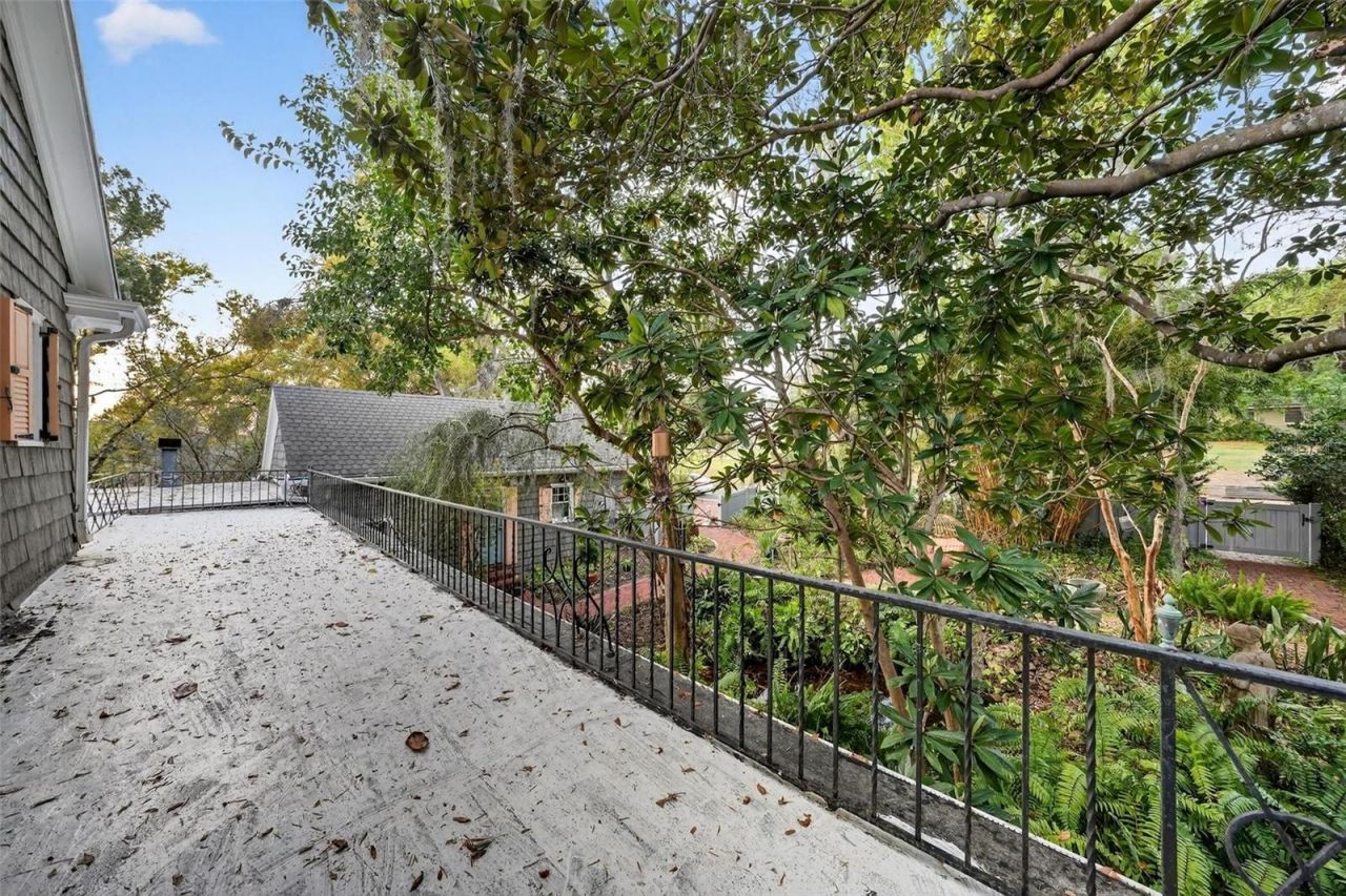 976 Fairview Avenue, Mount Dora, FL 32757 Photo