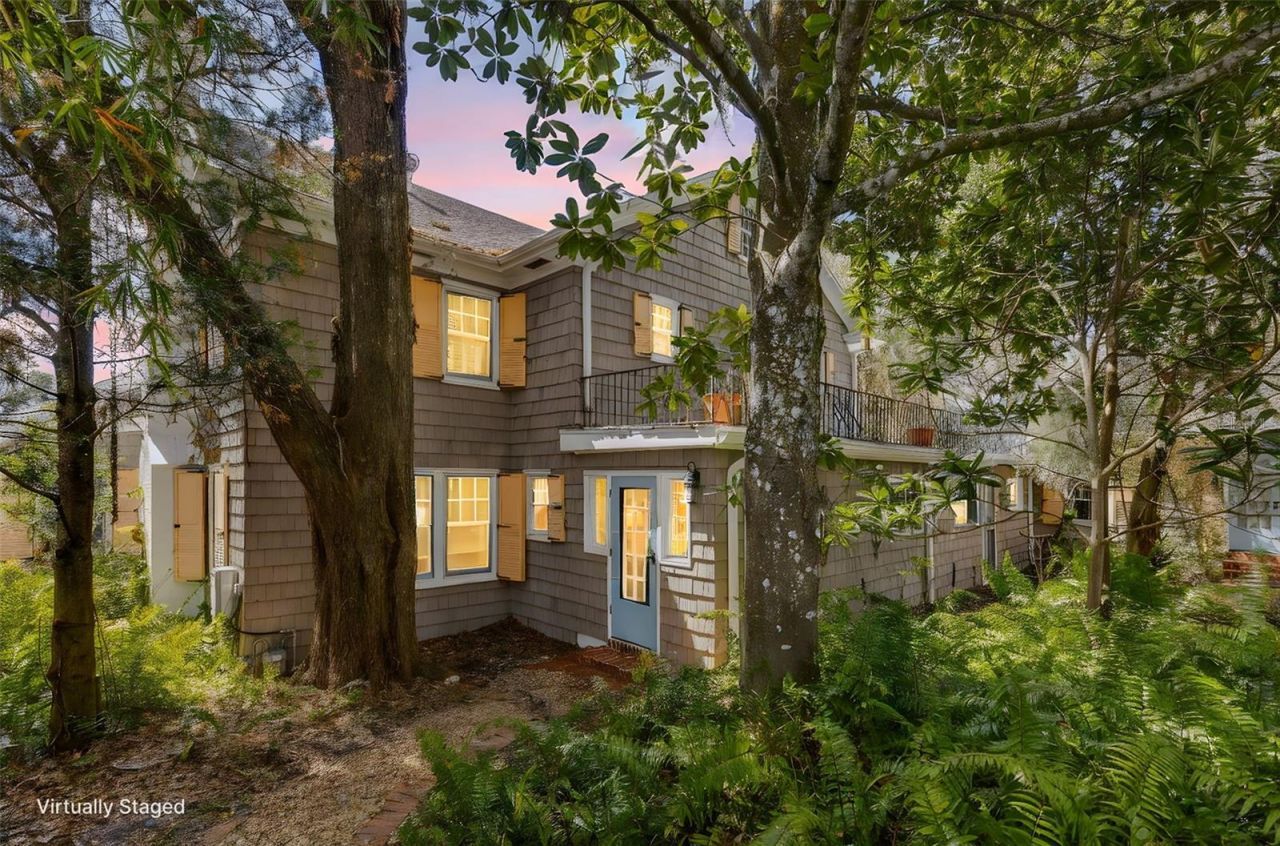 976 Fairview Avenue, Mount Dora, FL 32757 Photo