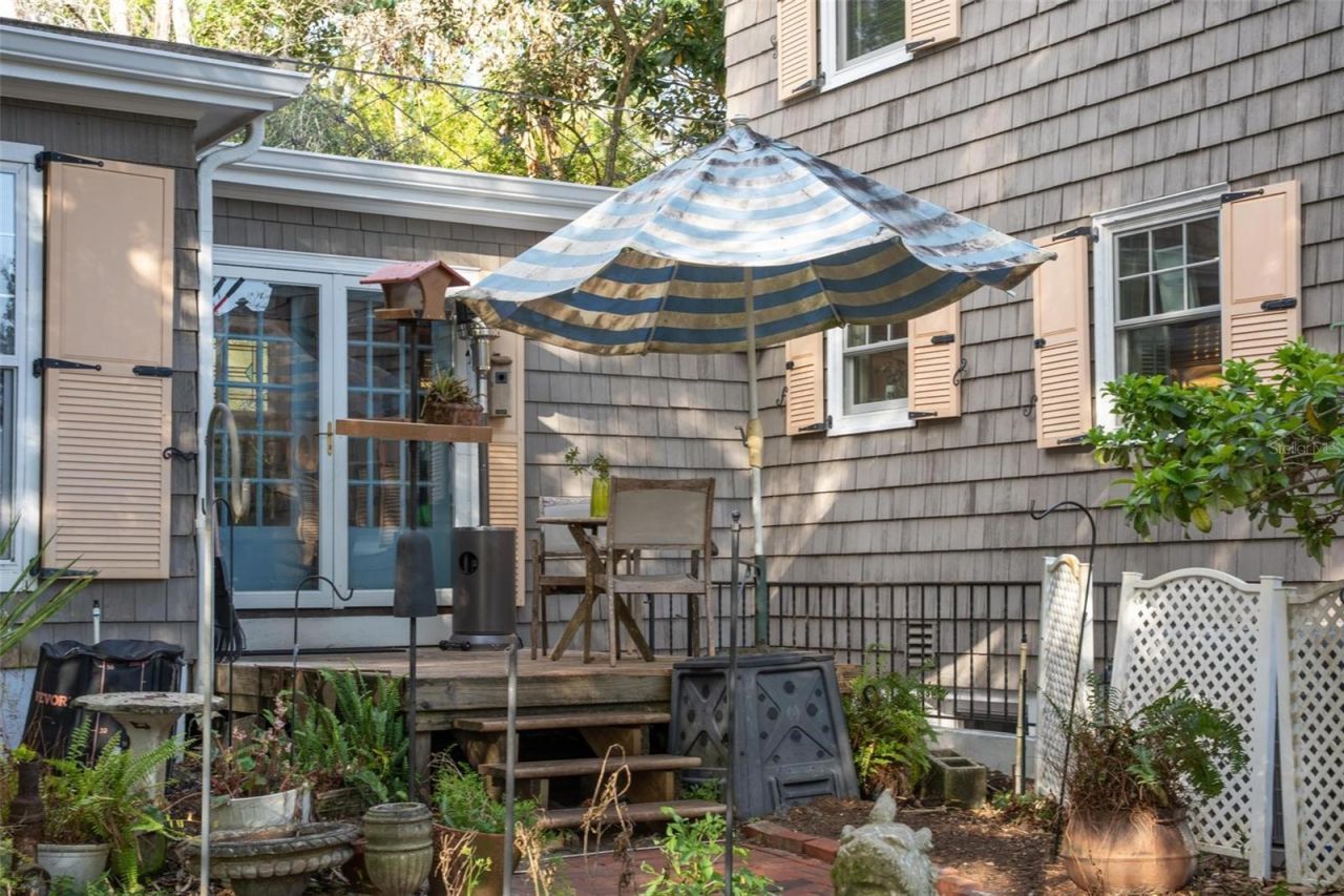 976 Fairview Avenue, Mount Dora, FL 32757 Photo