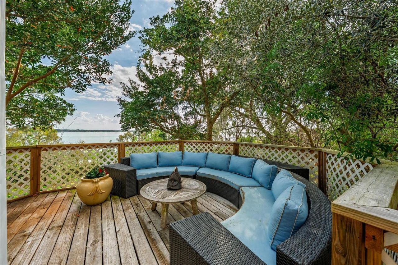 976 Fairview Avenue, Mount Dora, FL 32757 Photo