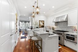 2 Laurens Street 3 E photo 4