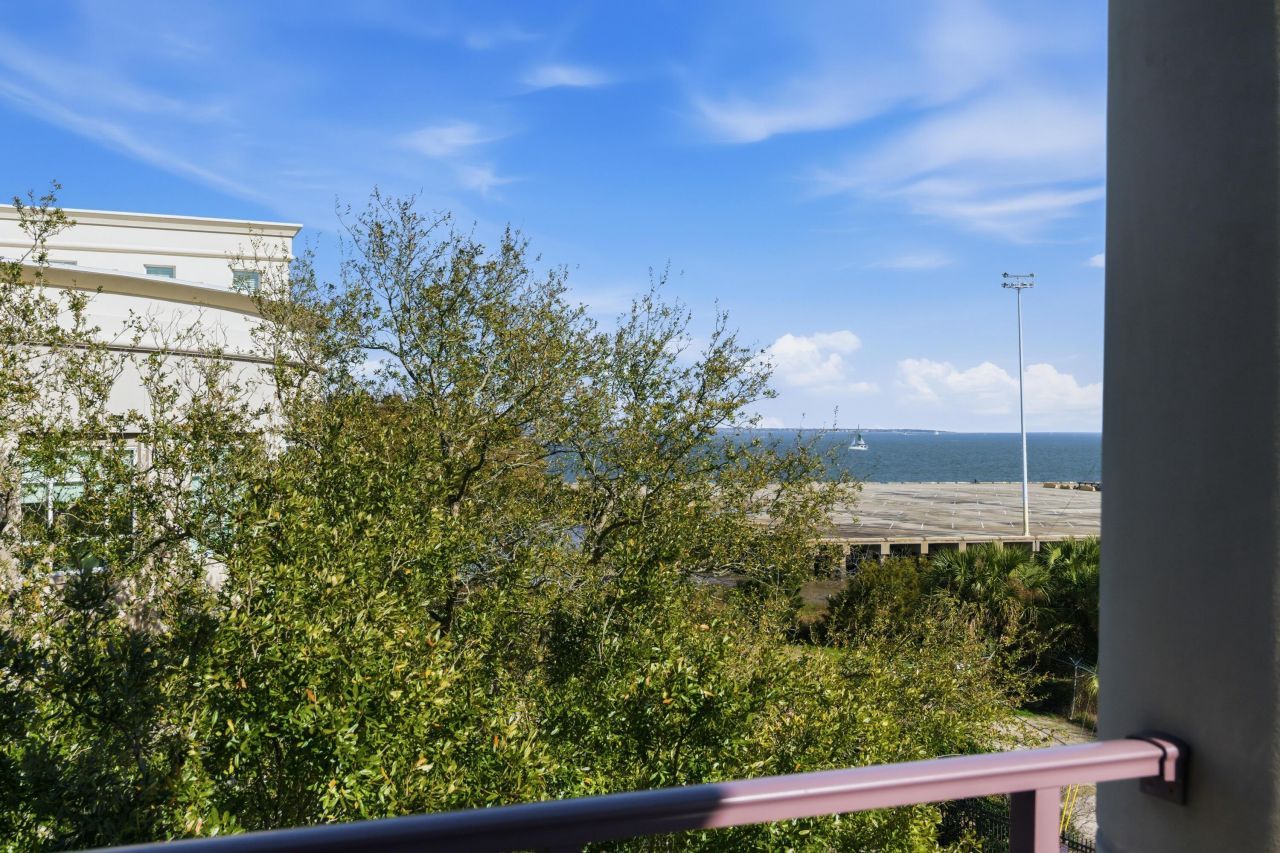 2 Laurens Street 3 E Photo 32