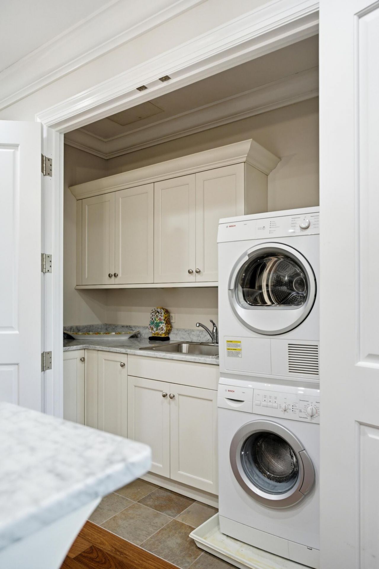 2 Laurens Street 3 E Photo 34