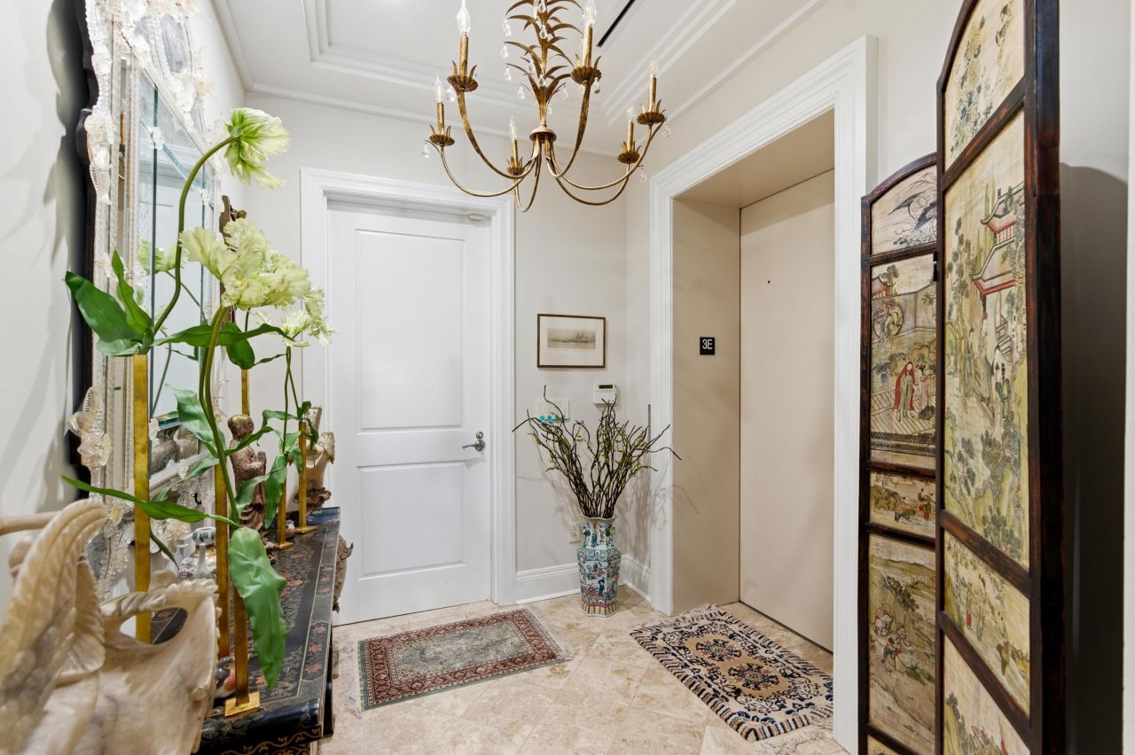 2 Laurens Street 3 E Photo 9