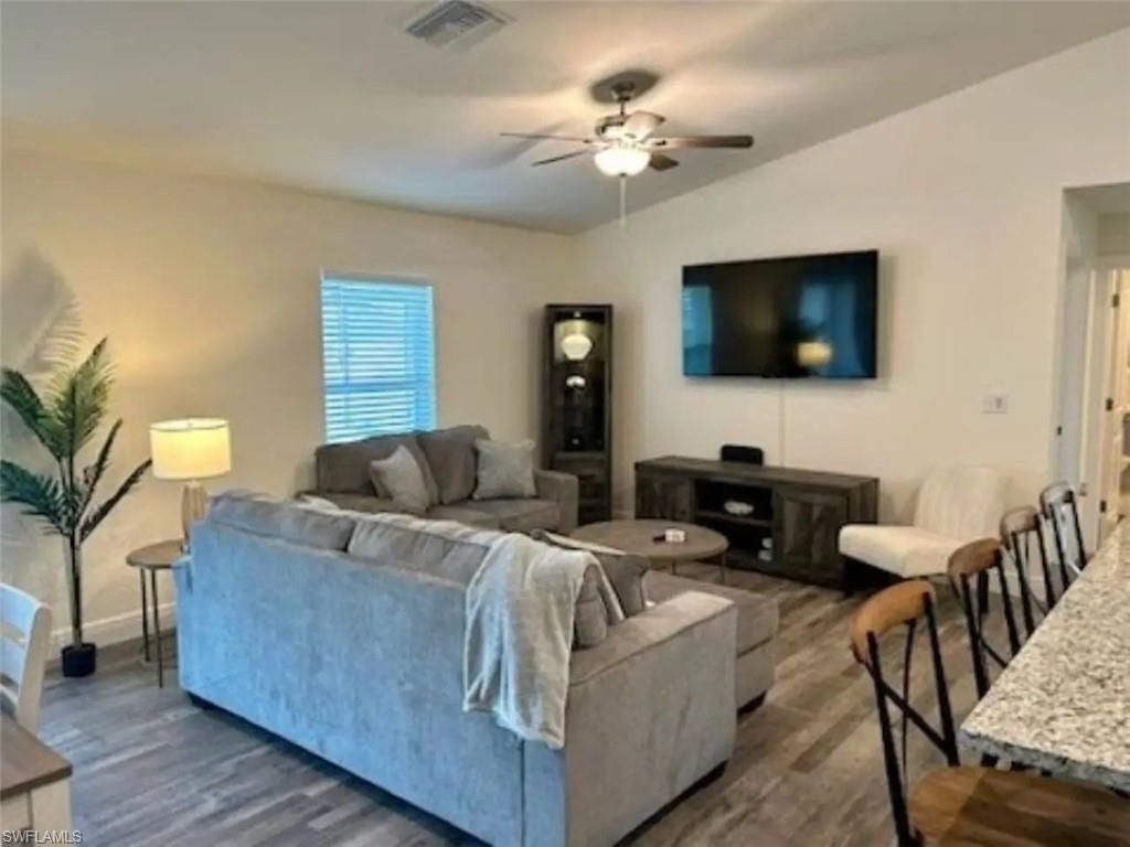 3462 NE 10th Pl , Cape Coral, FL 33909 Photo