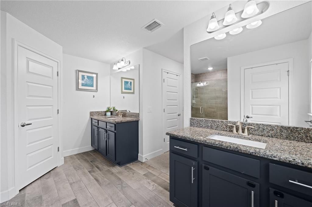 1728 Diplomat Pkwy W, Cape Coral, FL 33993 Photo