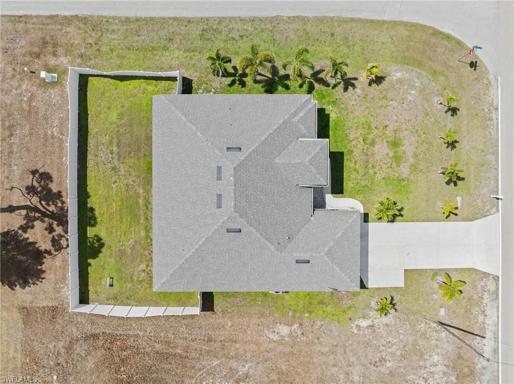 1728 Diplomat Pkwy W, Cape Coral, FL 33993 Photo