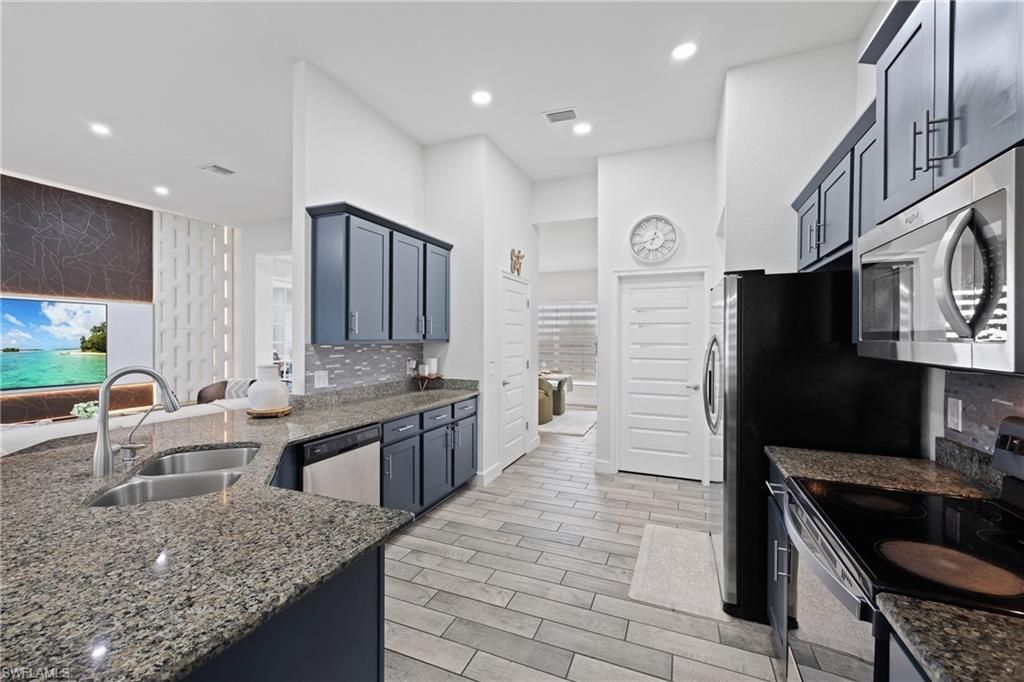 1728 Diplomat Pkwy W, Cape Coral, FL 33993 Photo