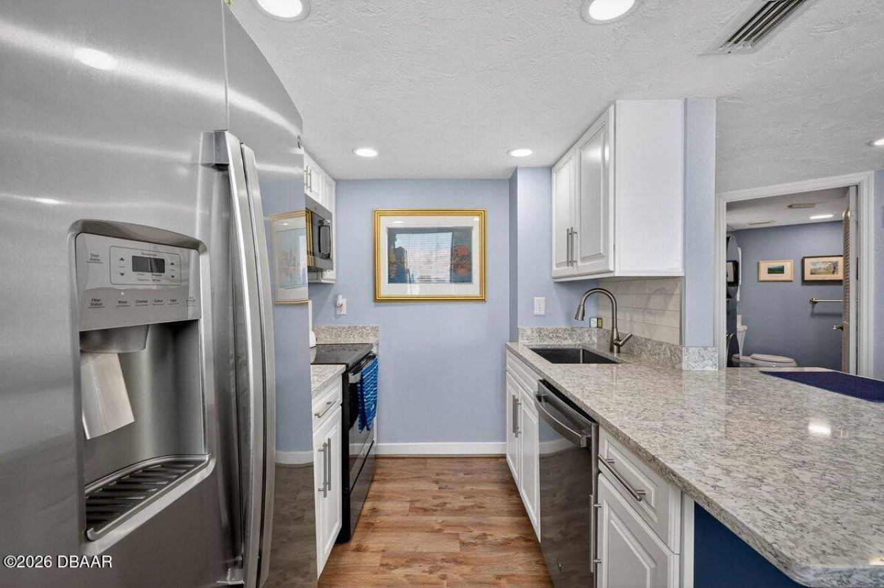 3013 S Atlantic Avenue, Unit 201, Daytona Beach Shores, FL 32118 Photo