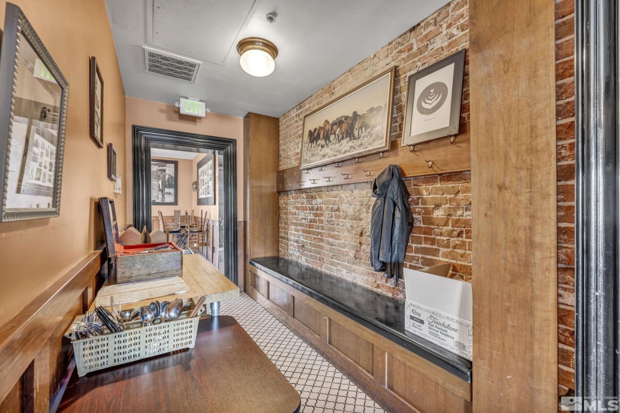 1453 N Hwy 395, Gardnerville, NV 89410 Photo