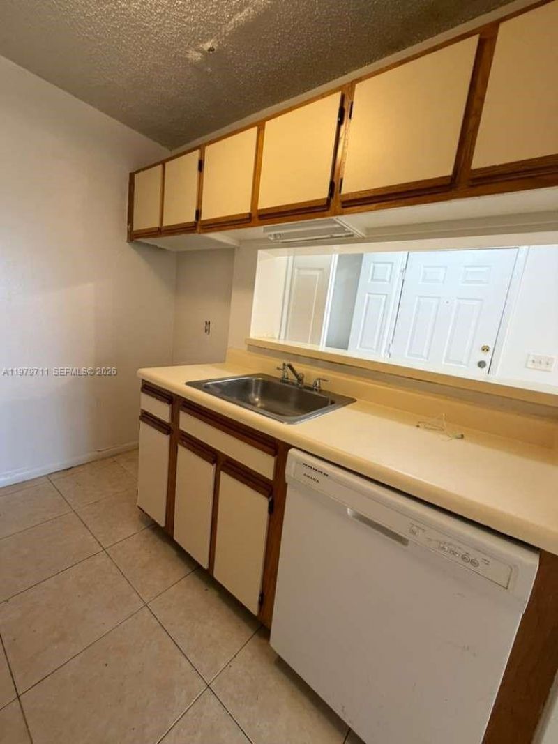 4241 W Mcnab Rd, Unit 30, Pompano Beach, FL 33069 Photo