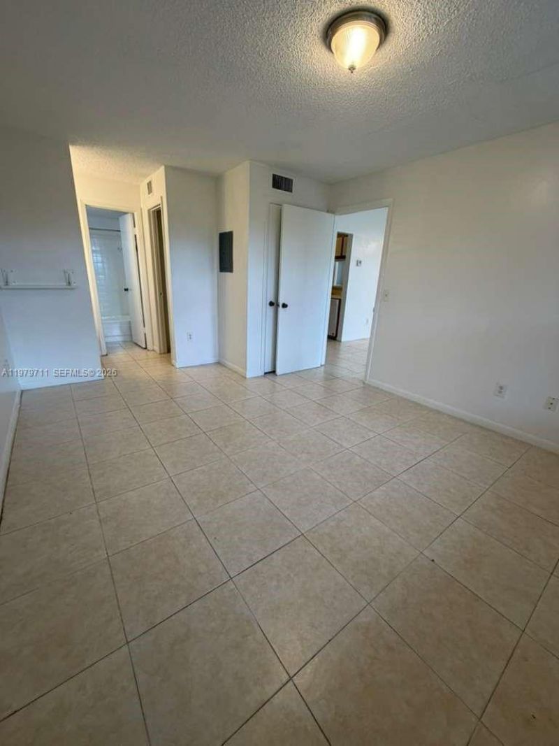 4241 W Mcnab Rd, Unit 30, Pompano Beach, FL 33069 Photo