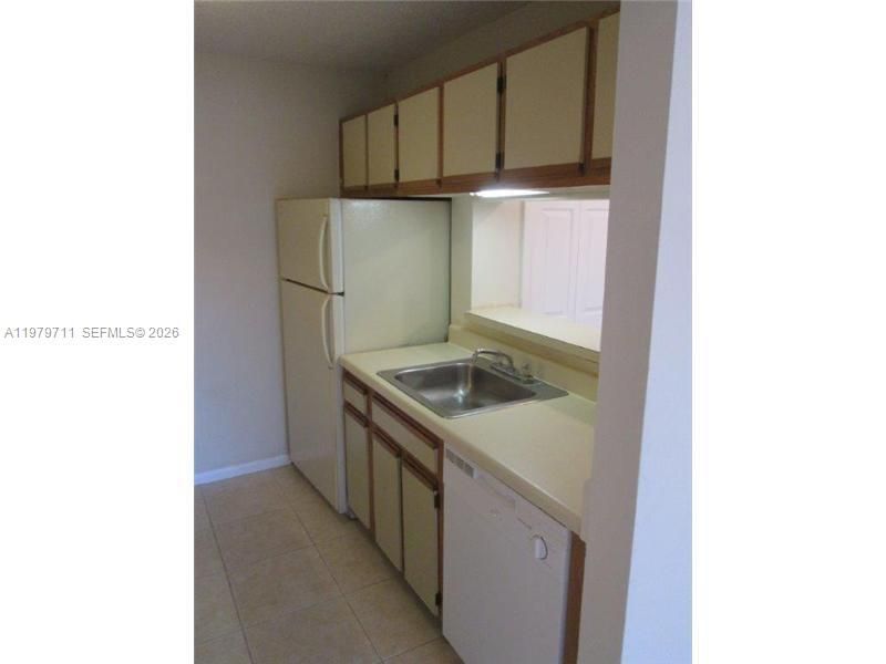 4241 W Mcnab Rd, Unit 30, Pompano Beach, FL 33069 Photo