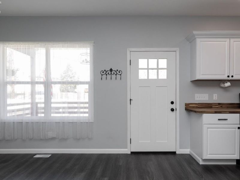 335 Benner Street, Tiffin, OH 44883 Photo 6