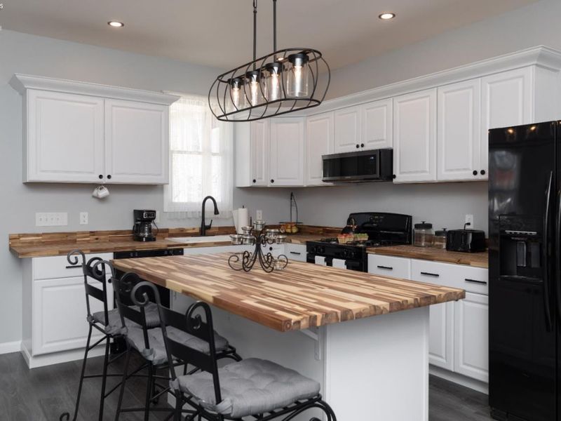 335 Benner Street, Tiffin, OH 44883 Photo 7