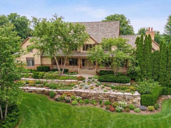 2917 Fox Knoll Court, Johnsburg, IL 60051