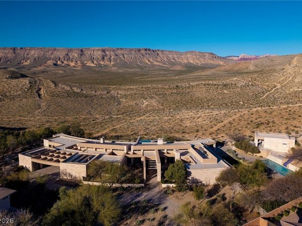 36 Quiet Moon Lane , Las Vegas, NV 89135