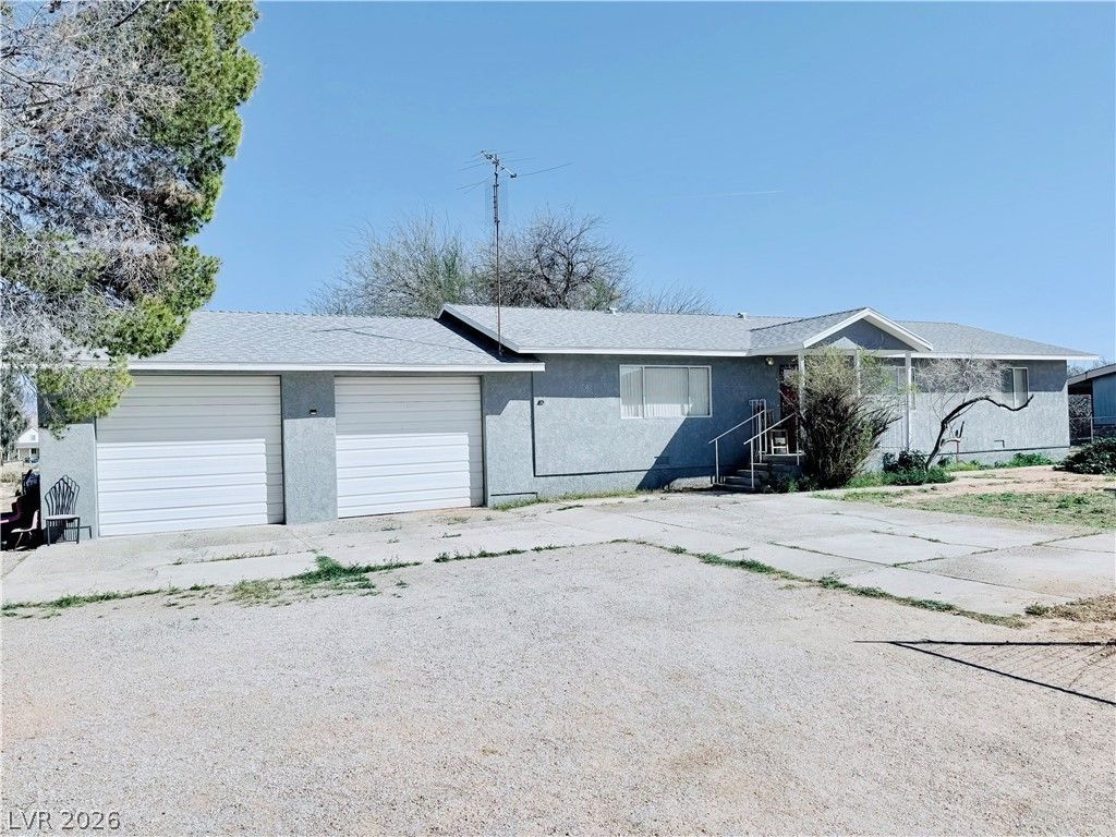 1060 Heyer Street , Overton, NV 89040 Main Photo