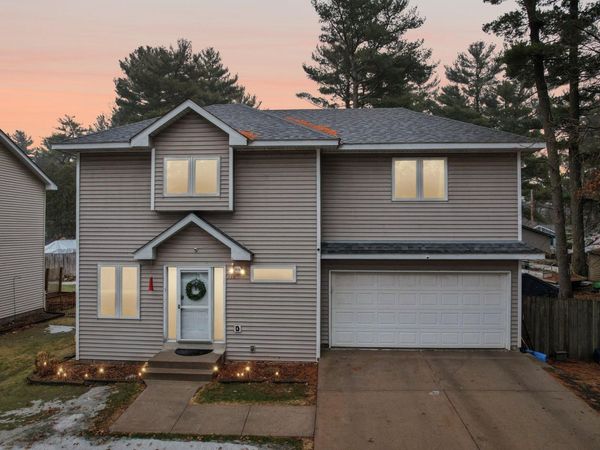 218 Birch Road, Wyoming, MN 55092