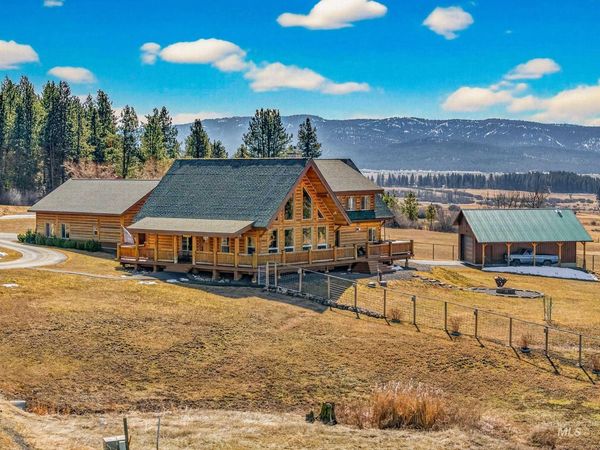 3818 Osprey Circle, New Meadows, ID 83654