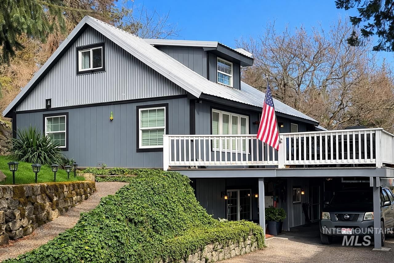 403 N Kirby, Kendrick, ID 83537 Main Photo