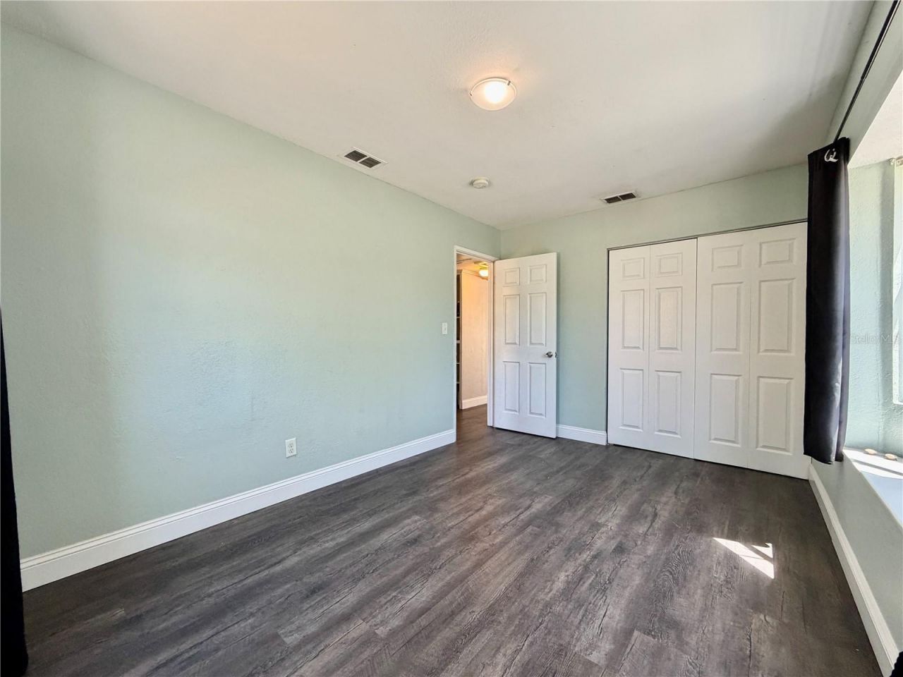 2421 Granada Circle E, Saint Petersburg, FL 33712 Photo