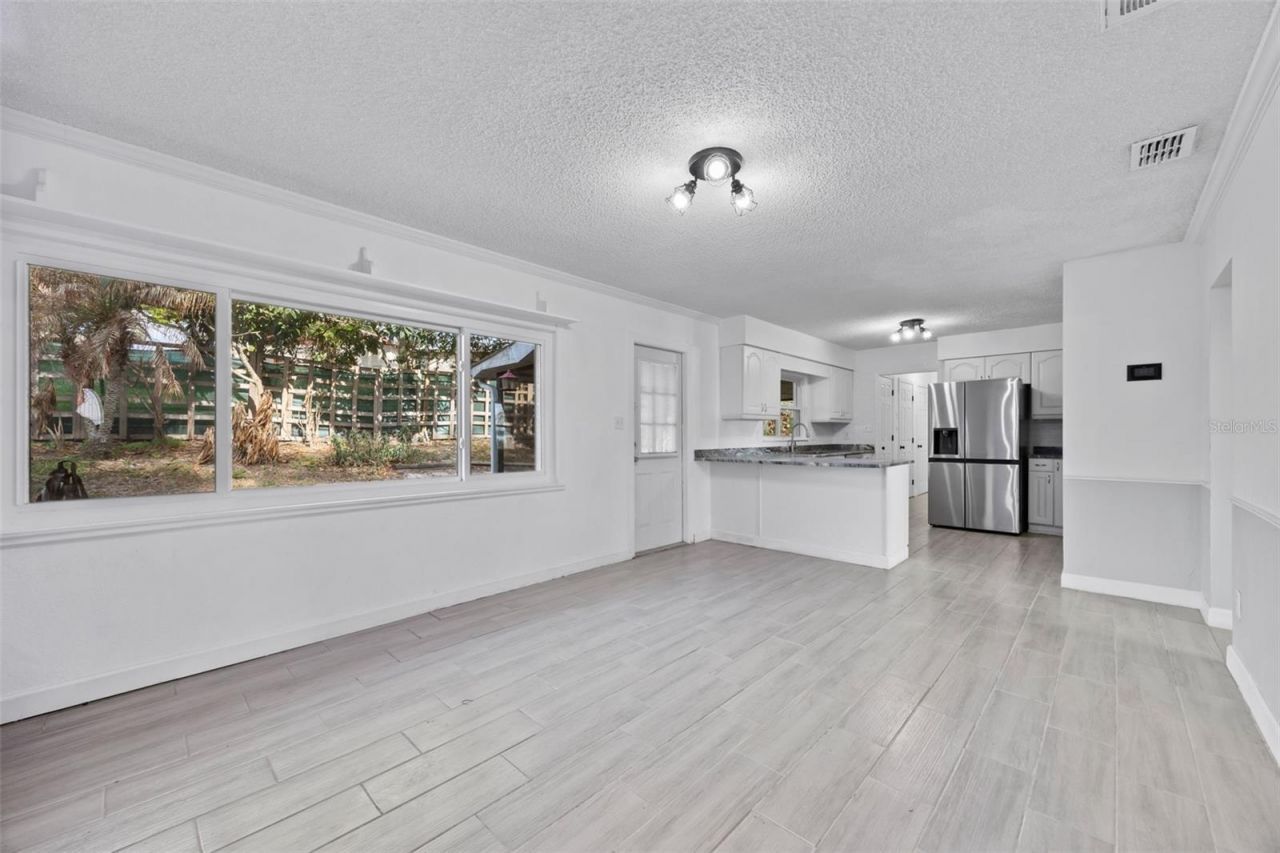 1222 Lake Ariana Boulevard, Auburndale, FL 33823 Photo