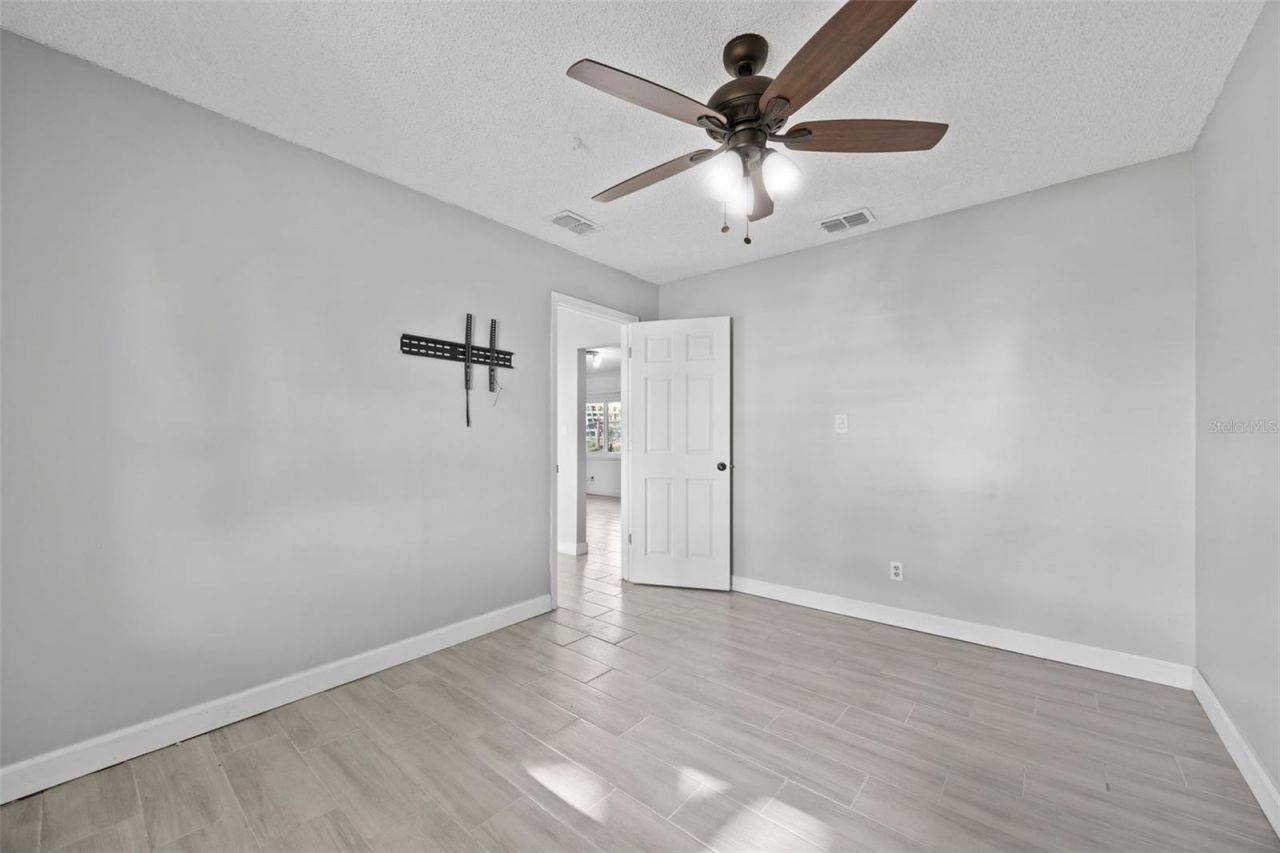 1222 Lake Ariana Boulevard, Auburndale, FL 33823 Photo