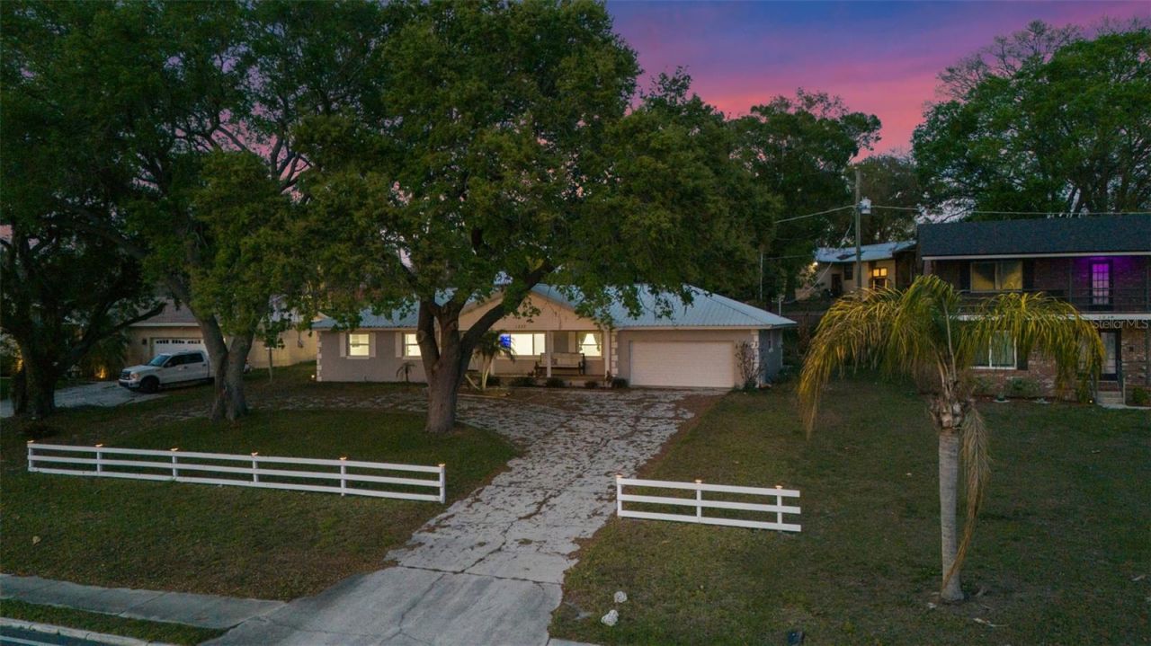 1222 Lake Ariana Boulevard, Auburndale, FL 33823 Photo