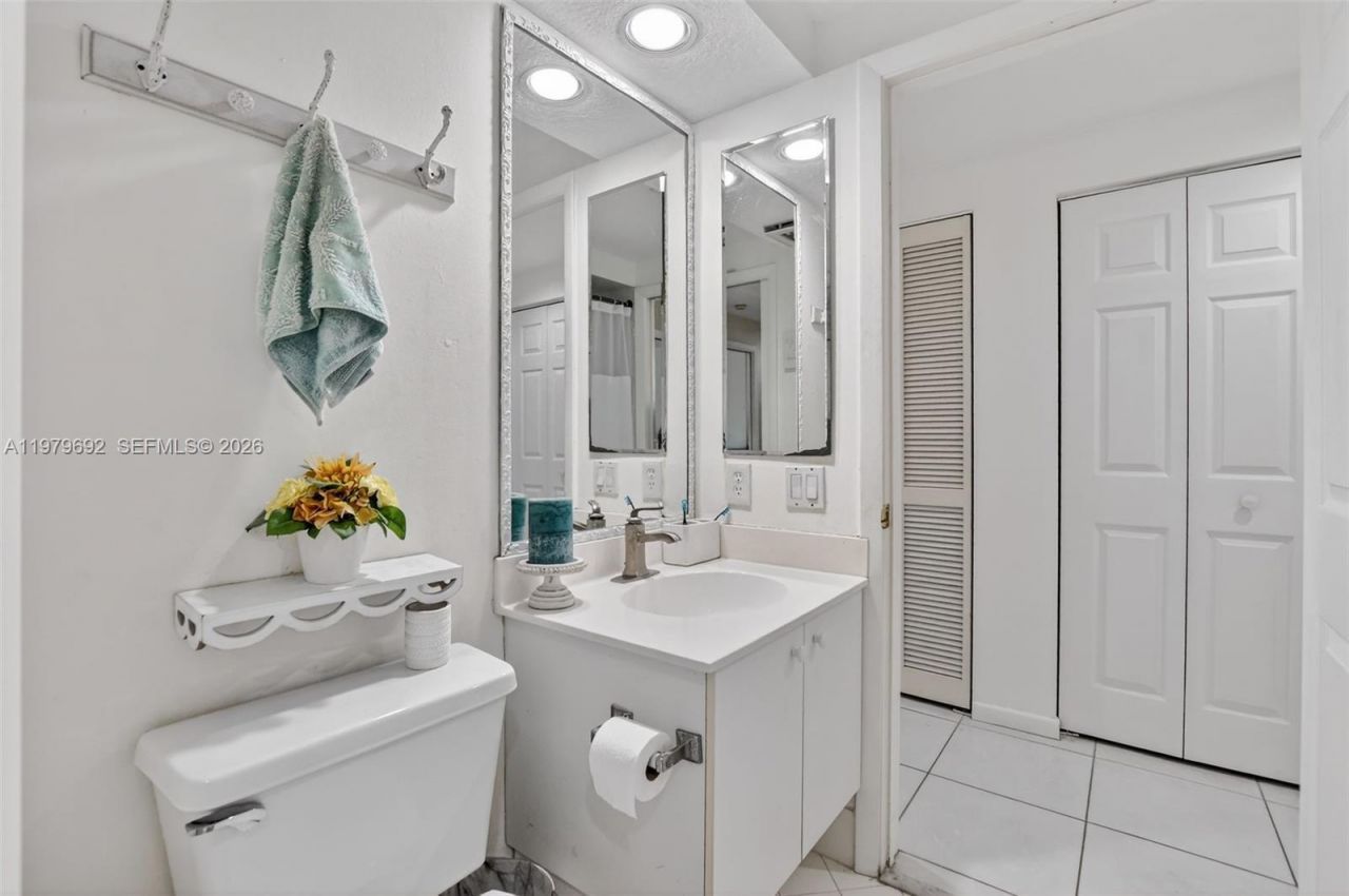 17051 Emile St , Unit 3, Boca Raton, FL 33487 Photo