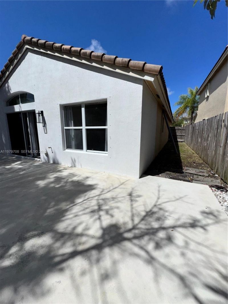 2010 SE 14th St , Homestead, FL 33035 Photo