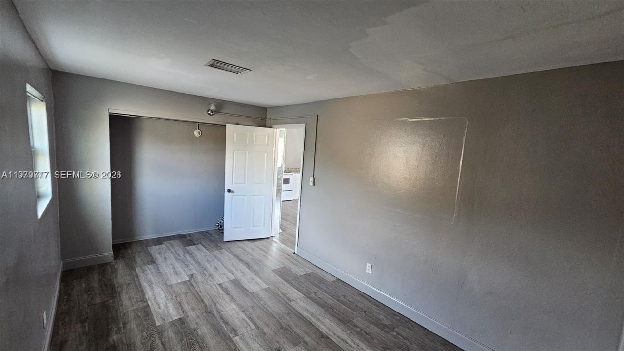 374 NW 31st Ave, Fort Lauderdale, FL 33311 Photo