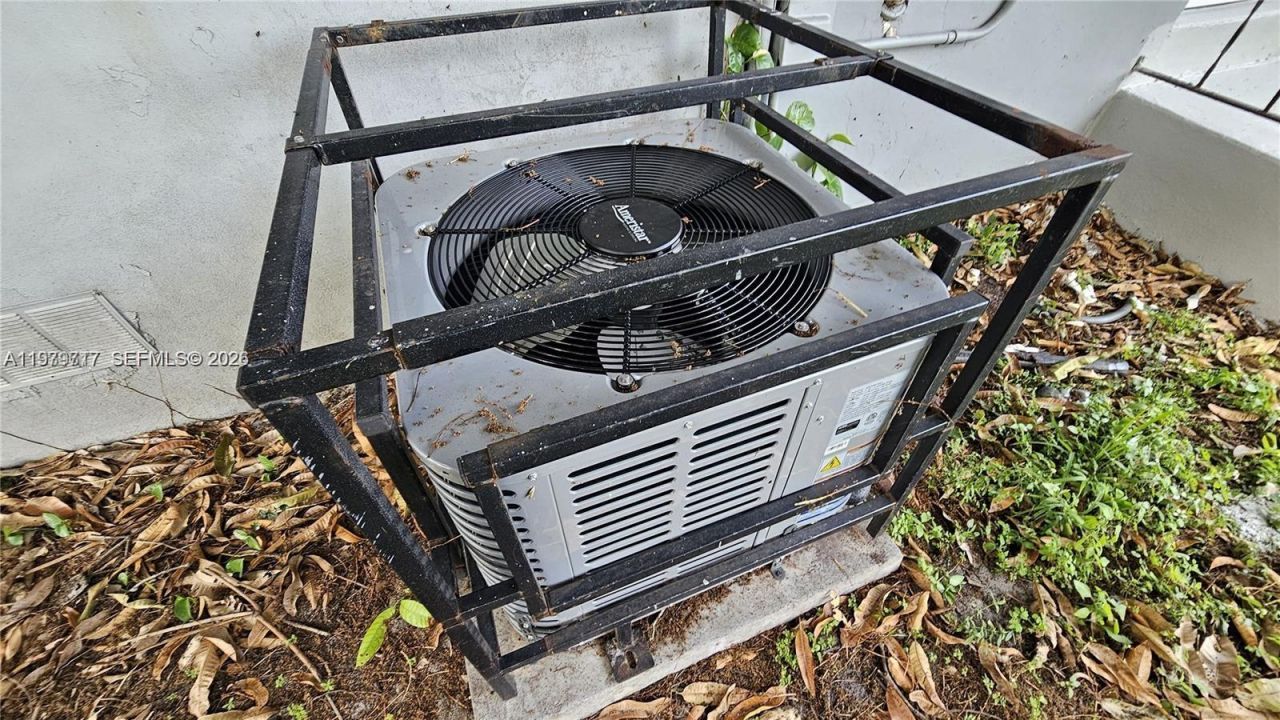 374 NW 31st Ave, Fort Lauderdale, FL 33311 Photo