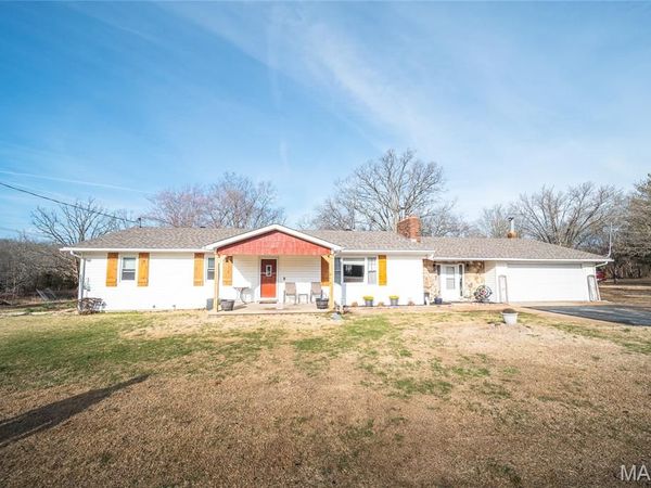 18325 State Route O, Rolla, MO 65401