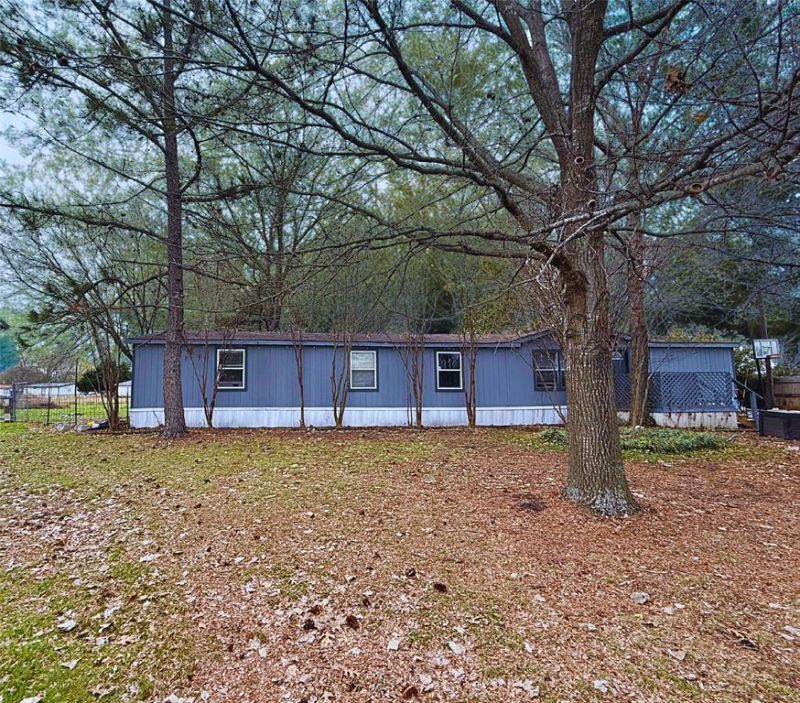 460 Chapel Hill Lane, Waxahachie, TX 75165 Main Photo