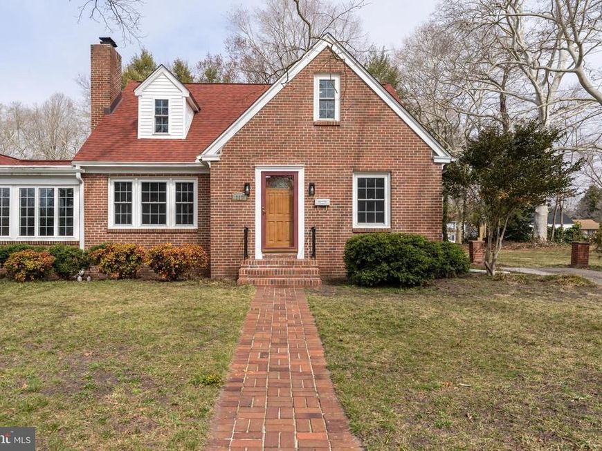 227 Pinehurst Avenue, Salisbury, MD 21801 Main Photo